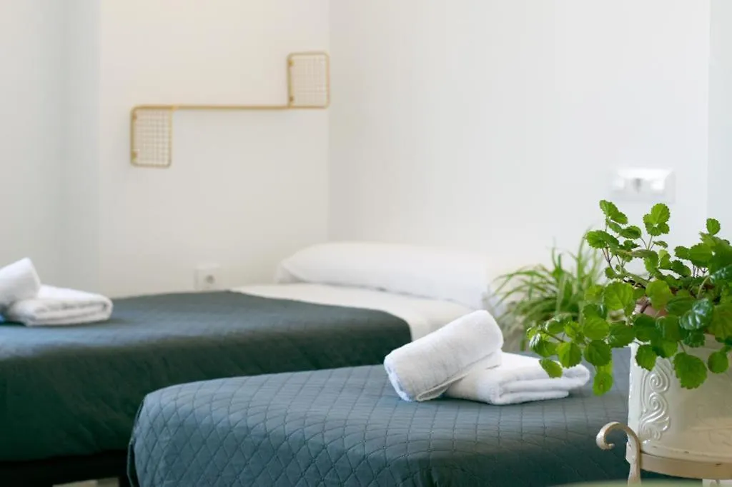 Homestay Alojamientos Teatro Porcuna
